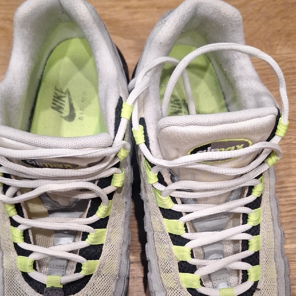 Nike Grey and Volt Air Max 95 Sneakers - Picture 6 of 8